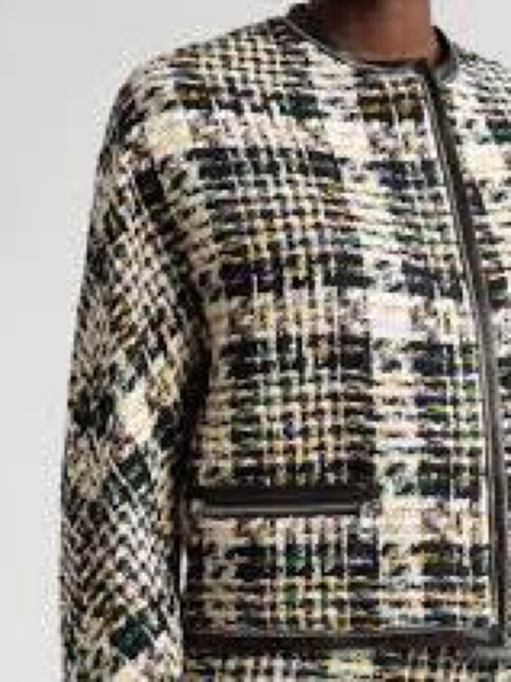 Pristine Alexander McQueen Black Multi Tweed Collarless Jacket